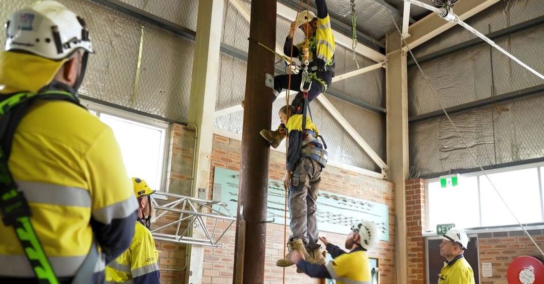 Supercharges Safety With Pole and Tower Rescue Training | Transgrid